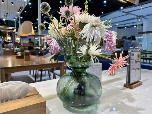 Behind the Glass: A Journey into BetterLifeShow’s Factory, Where Fire Gives Birth to Art